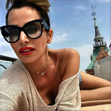 Óculos Oversized Sempre Menina  » Modelo Bianca